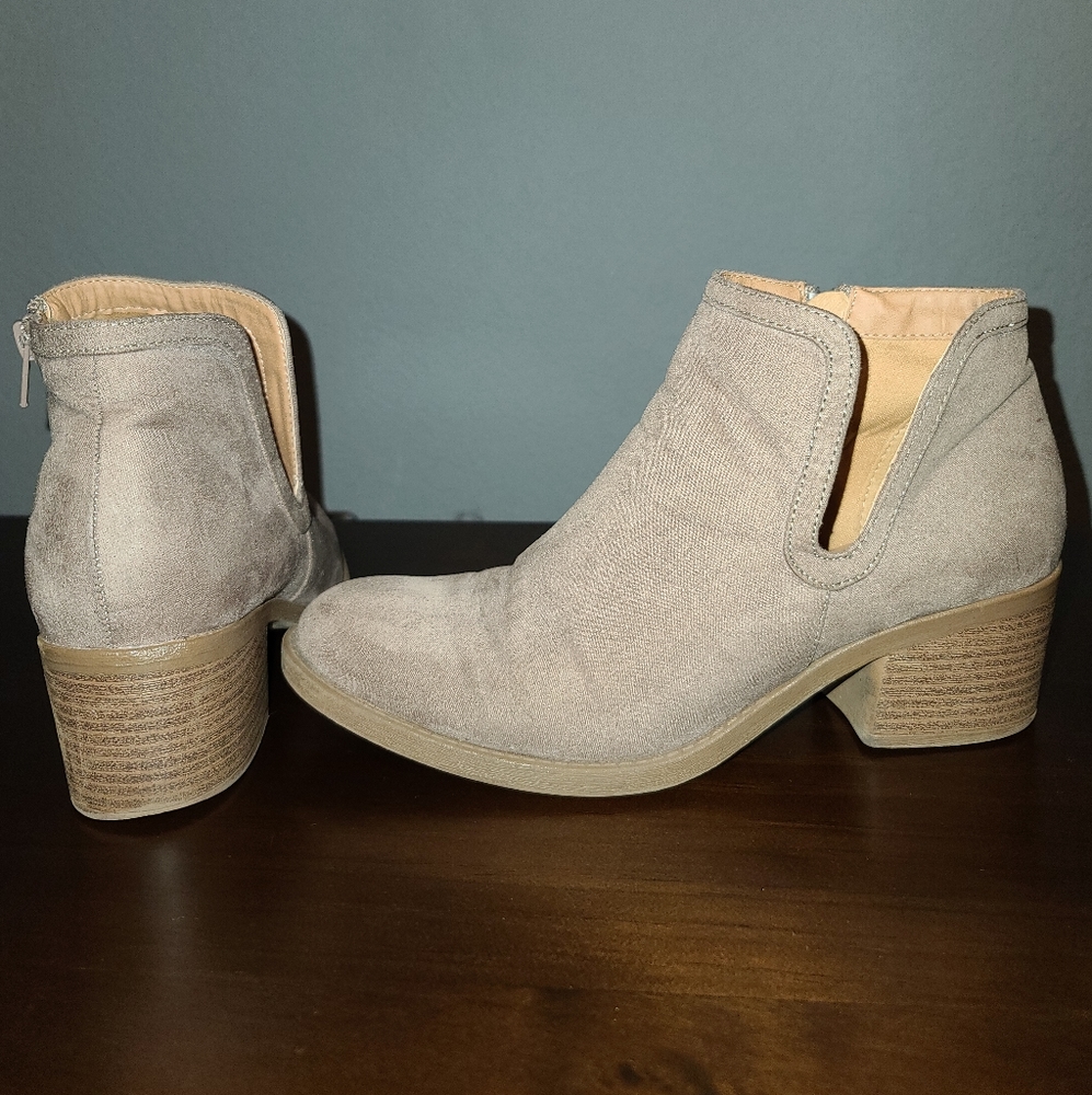 Low booties